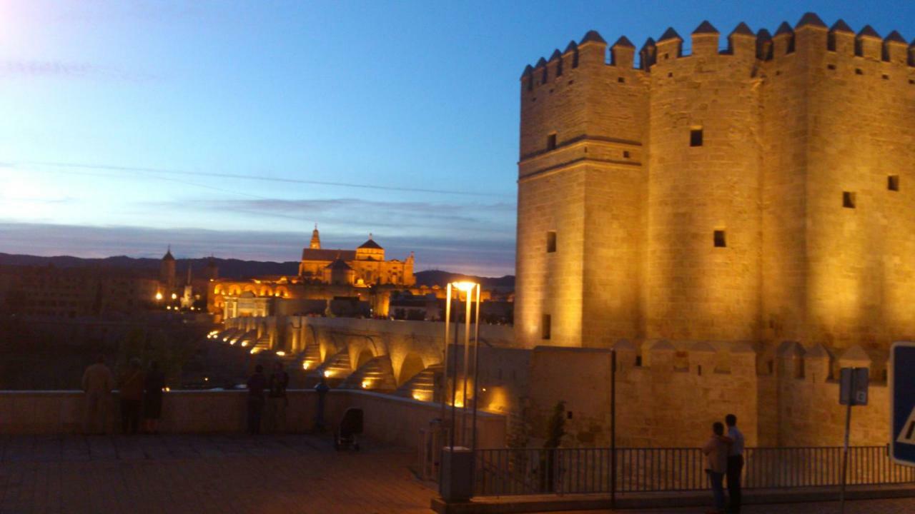 Apartamento Polvora, Junto Al Puente Romano Córdoba Exterior foto